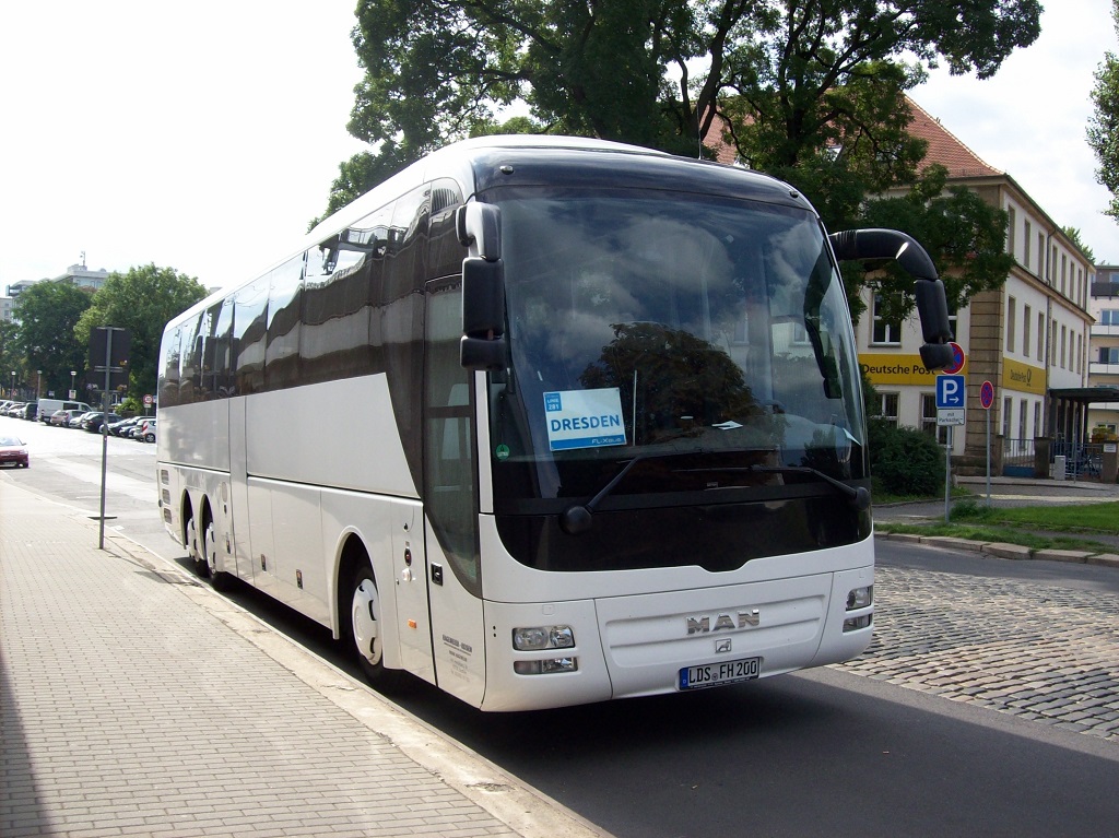 MAN RHC 444 Lion´s Coach L (R 08) - LDS FH 200 - in Dresden, Bayrische Straße (am Hbf) - am 22-August-2014